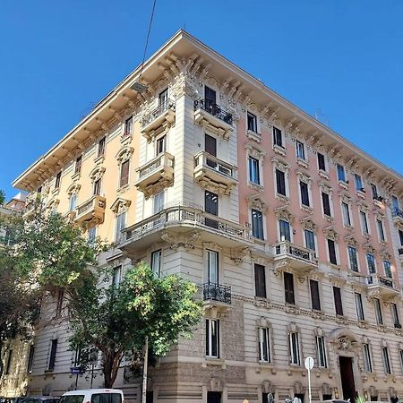 Appartamento "Corso - Cuore Di Roma" By Flatinrome Bagian luar foto