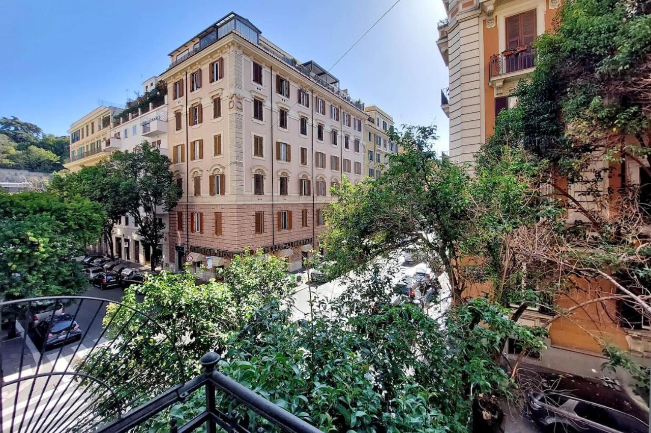 Appartamento "Corso - Cuore Di Roma" By Flatinrome Bagian luar foto