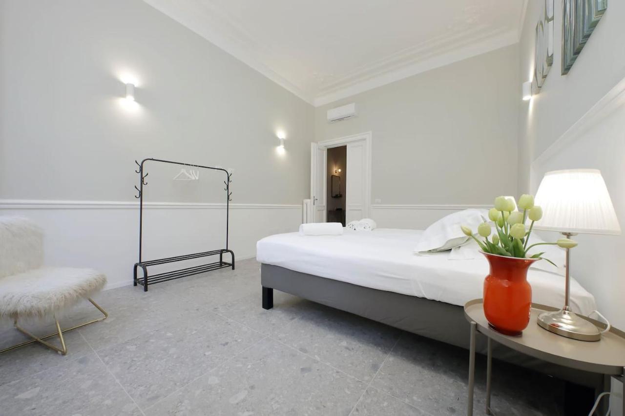 Appartamento "Corso - Cuore Di Roma" By Flatinrome Bagian luar foto